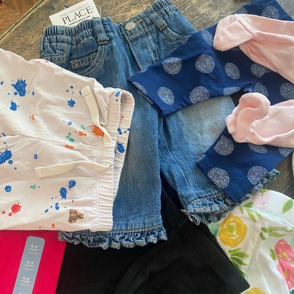 BABY GIRL 0-3 mos! 💗33 items(31 pants/2 diaper covers) 💗at least 10 are NWT! - Picture 9 of 11